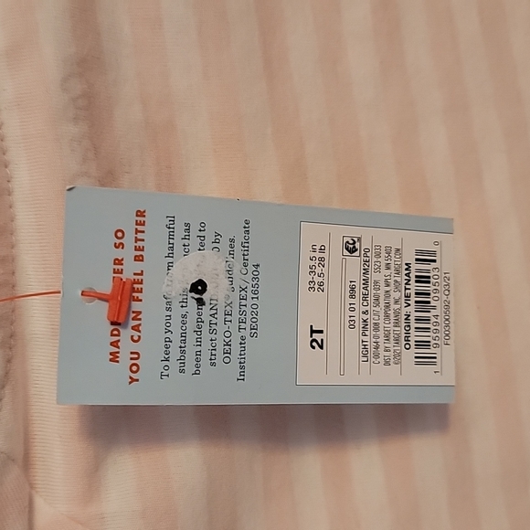 1 T shirt 1 long sleeve shirt and 1 sweater  bundle - Picture 2 of 12